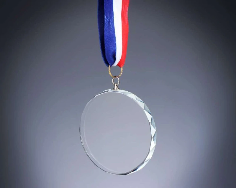 Skleněná medaile v dárkové krabičce 67321